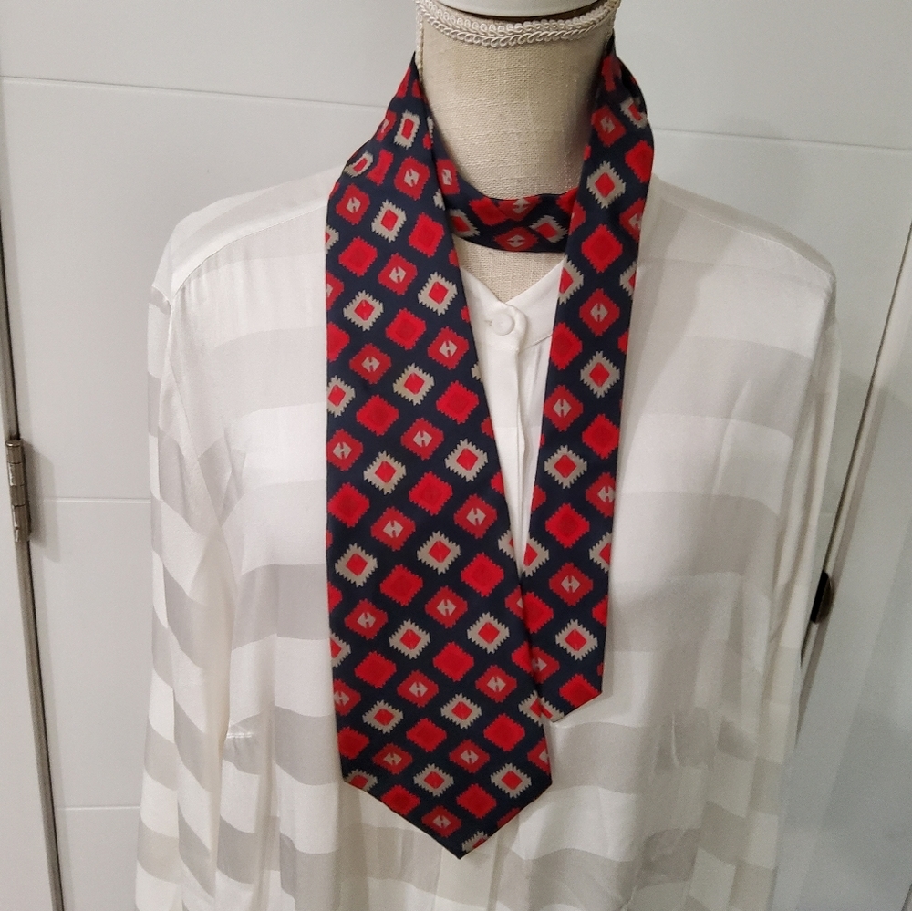 Ives Saint Laurent Vintage Silk Geometric Patterned Red Navy Tie